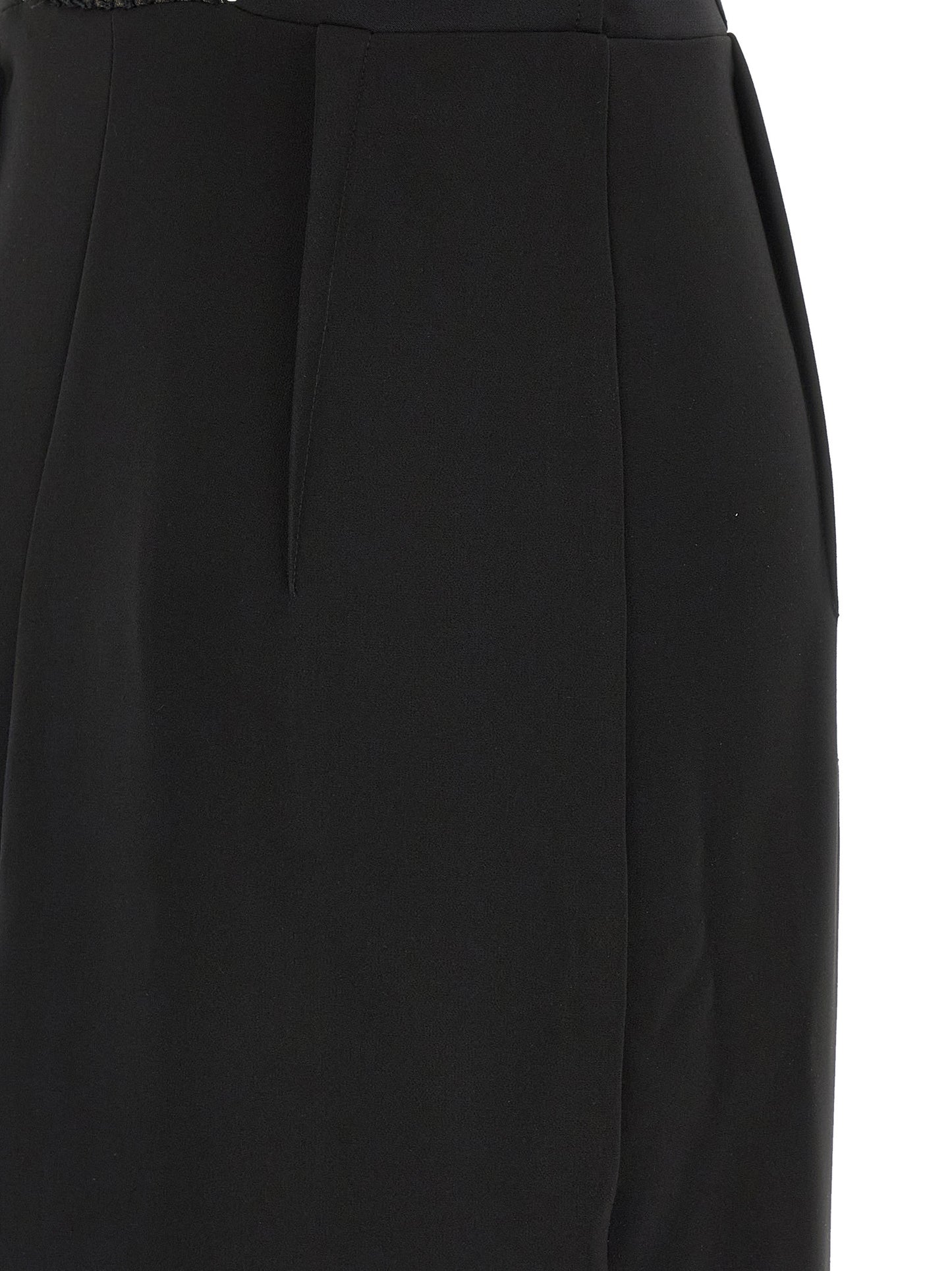 Dress by Elisabetta Franchi for women in polyester patent leather black & red features an sultry silhouette defined by a and , falling to an sultry long for a sultry look.