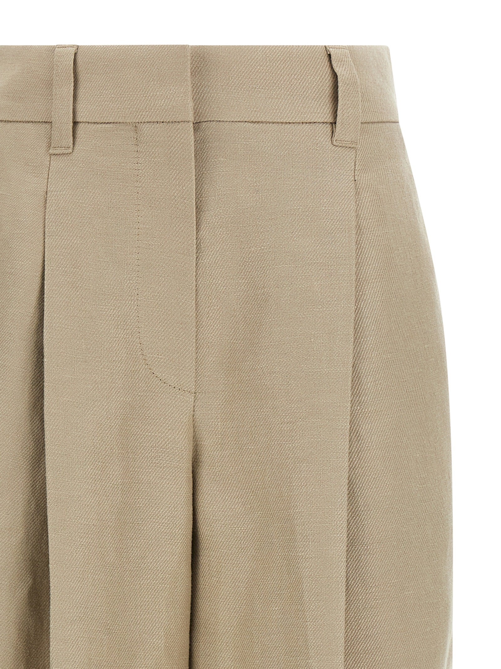 Trousers by Brunello Cucinelli for women in linen beige & signature features a tailored silhouette with a tailored wide, defined by its long and a sophisticated .