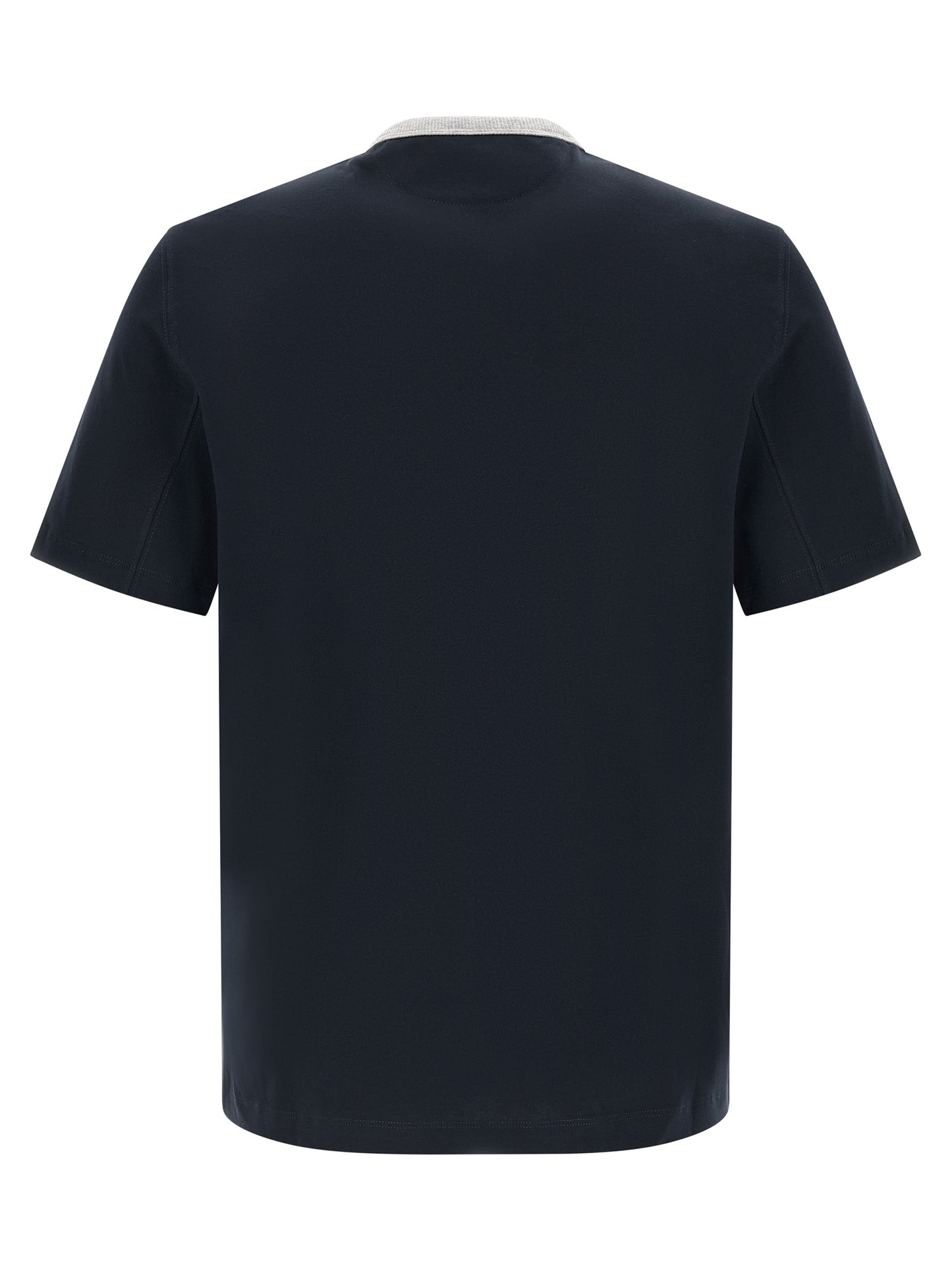 T-Shirt by Brunello Cucinelli for men in cotton blue & print features a plush silhouette, showcasing a sophisticated and for a truly plush finish.