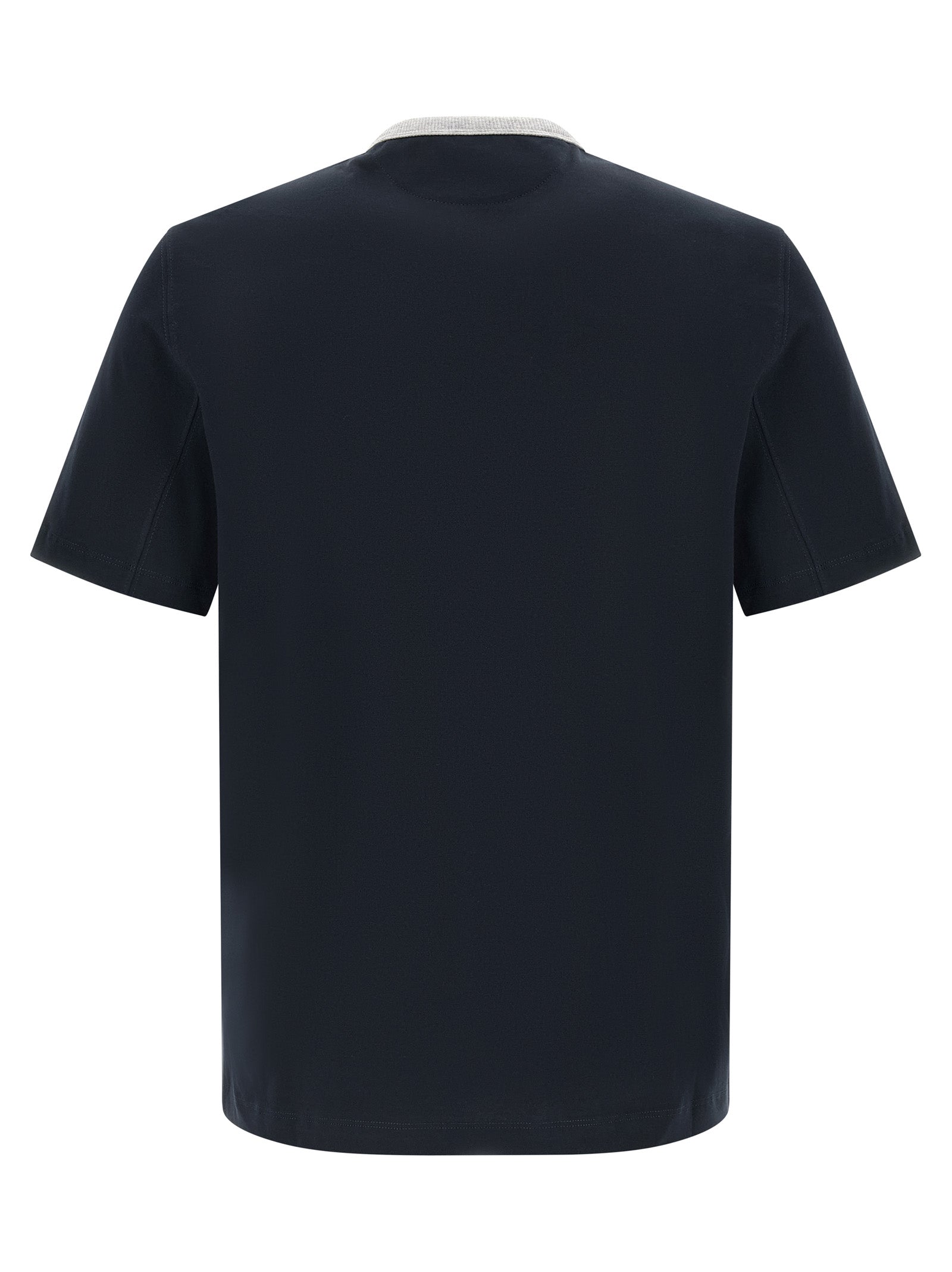 T-Shirt by Brunello Cucinelli for men in cotton blue & print features a plush silhouette, showcasing a sophisticated and for a truly plush finish.