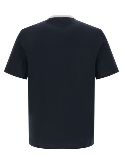 T-Shirt by Brunello Cucinelli for men in cotton blue & print features a plush silhouette, showcasing a sophisticated and for a truly plush finish.