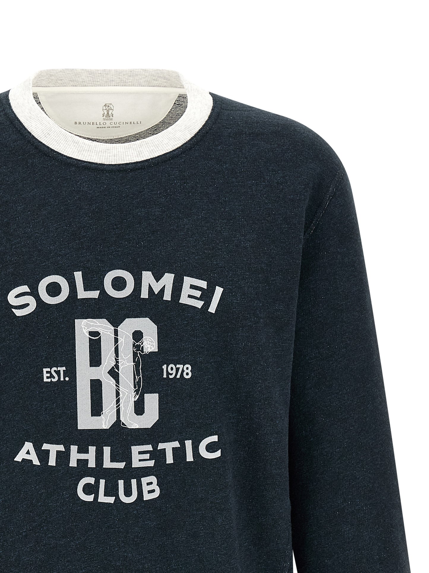 Sweatshirt by Brunello Cucinelli for men in linen & cotton blue & print presents a smart casual silhouette, featuring a smart casual crew neckline and for a sophisticated look.