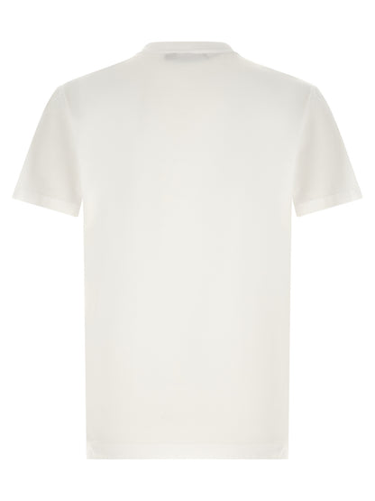 T-Shirt by Dolce & Gabbana for men in cotton white features an on trend silhouette, perfectly showcasing a on trend and crew neckline for an elevated aesthetic.