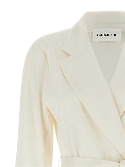This Blazer by P.A.R.O.S.H. for women in polyester white presents a tailored silhouette, meticulously tailored with a tailored and distinctive for a tailored finish.