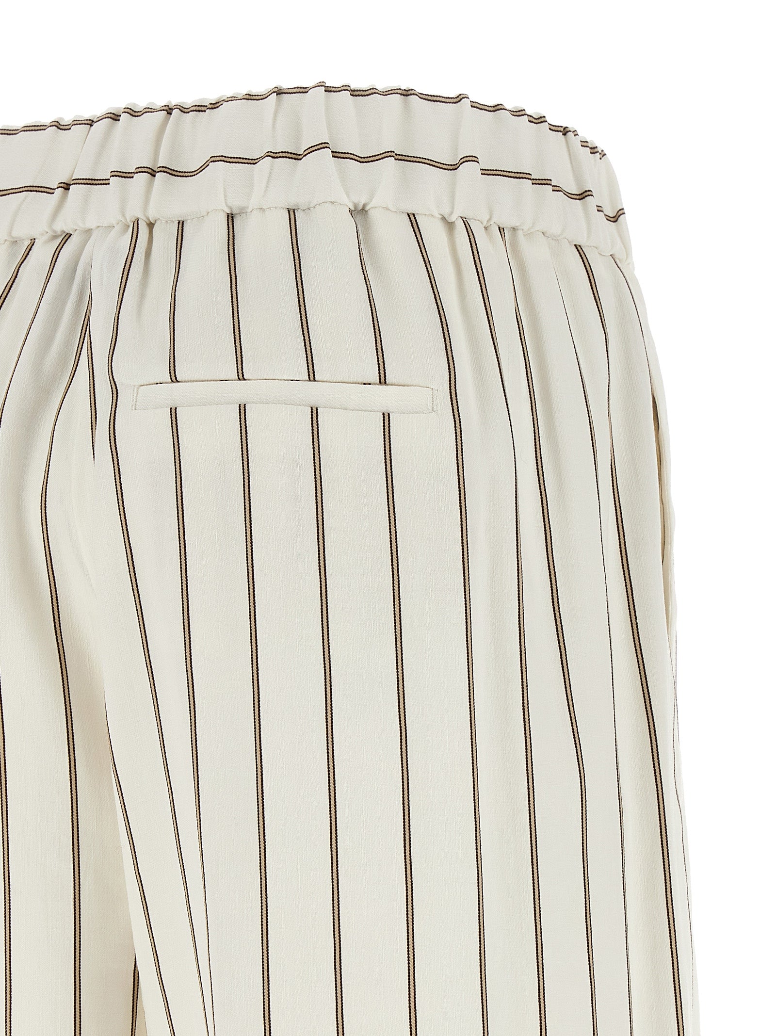 Casual Pants by Peserico for women in linen cotton twill white presents a tailored silhouette, showcasing a tailored straight & wide and long cut with a refined for a truly tailored aesthetic.