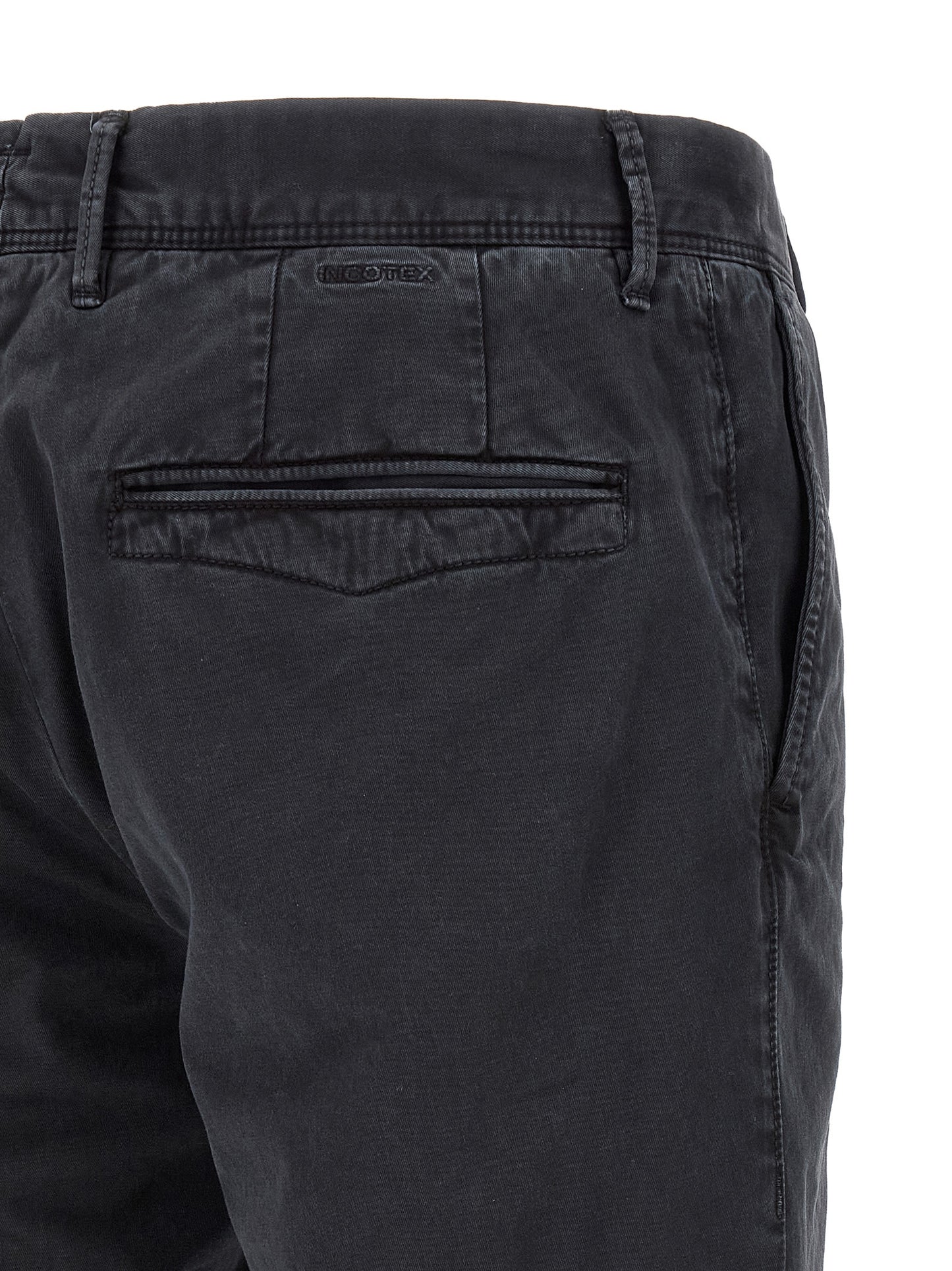 Casual Pants by Incotex for men in stretch cotton dark-blue features an sophisticated low rise and straight-leg with a precise long, creating a sophisticated and sophisticated silhouette.