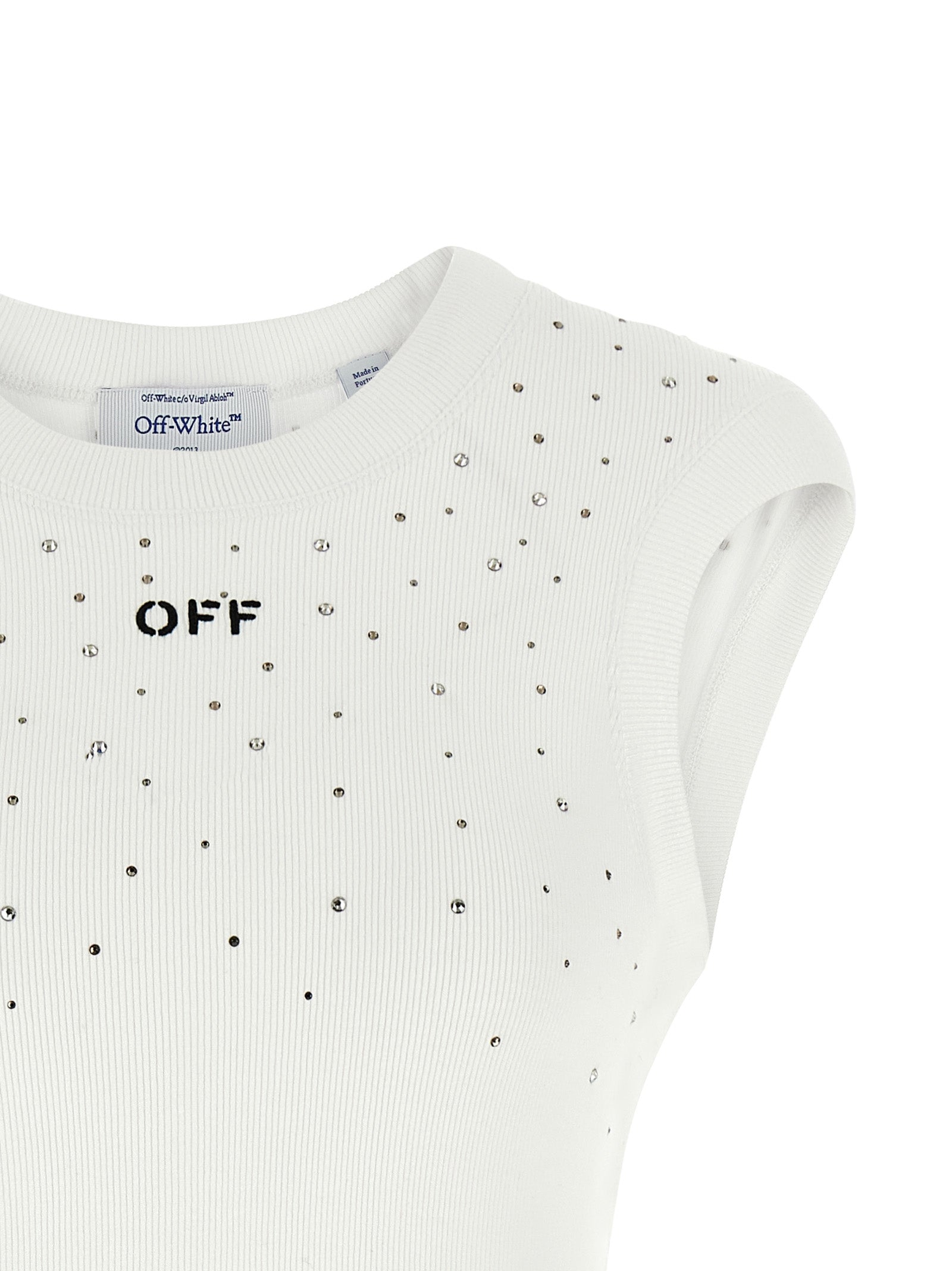T-Shirt by Off-White for women in stretch viscose white showcases a dramatic silhouette, elegantly detailed with a dramatic crew neckline and for a truly dramatic finish.