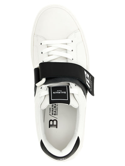 Sneakers by Balmain for men in calfskin leather bicolour, black & white presents a on trend silhouette from the Men's Low Top Calfskin Leather Sneakers collection, showcasing a on trend low-top style for an elevated aesthetic.