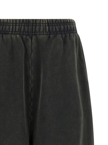 Joggers by Entire Studios for women in organic cotton black features an refined tailoring silhouette, showcasing a premium straight-leg & wide with a and long cut for a refined tailoring look.
