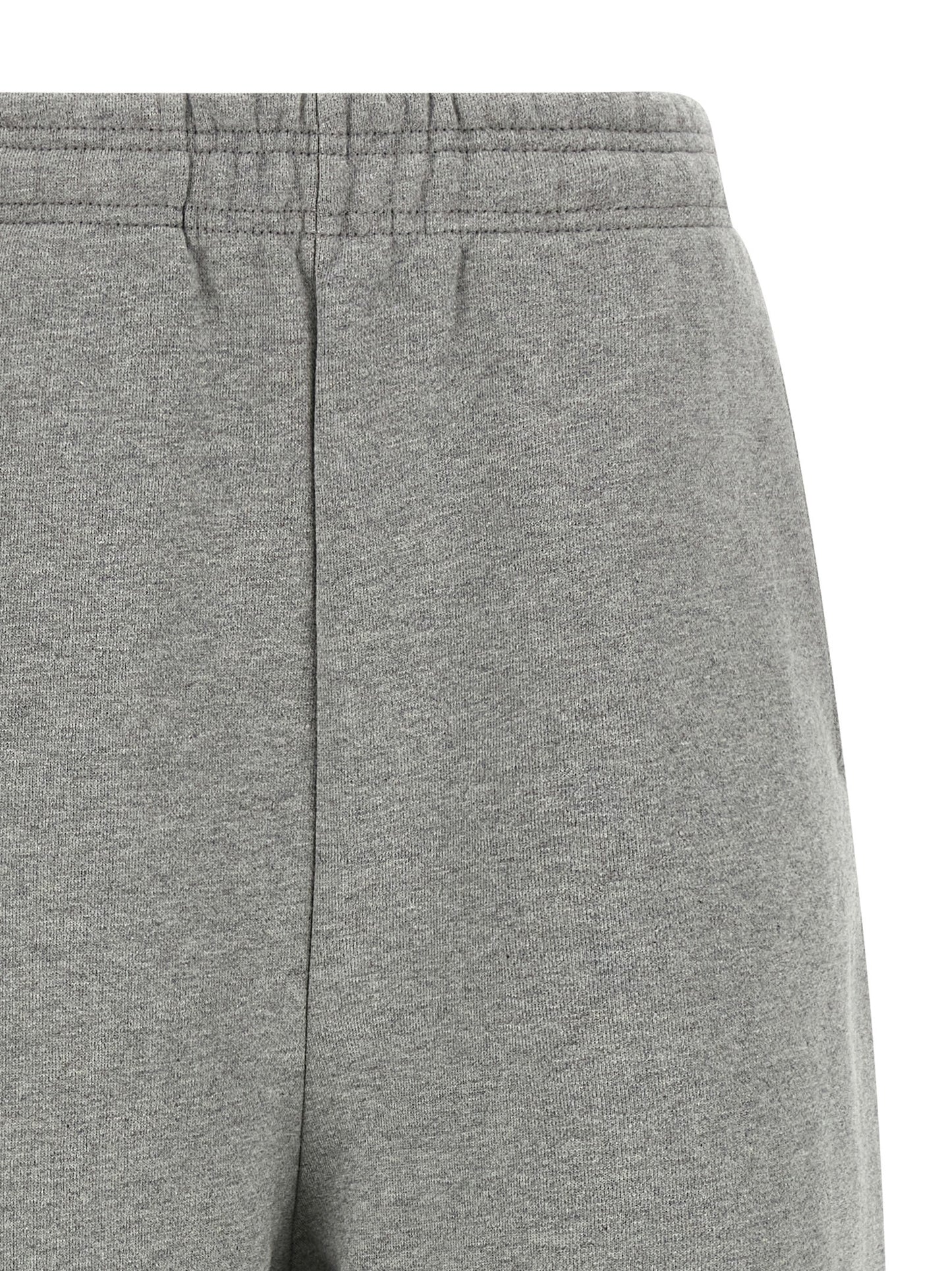 Joggers by Entire Studios for women in organic cotton gray features an sophisticated and straight-leg & wide with a precise long, creating a sophisticated and sophisticated silhouette.