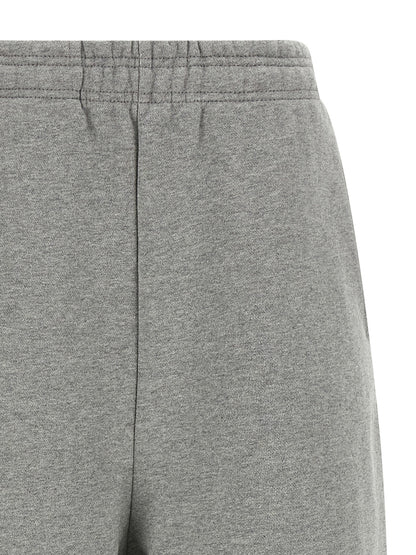 Joggers by Entire Studios for women in organic cotton gray features an sophisticated and straight-leg & wide with a precise long, creating a sophisticated and sophisticated silhouette.