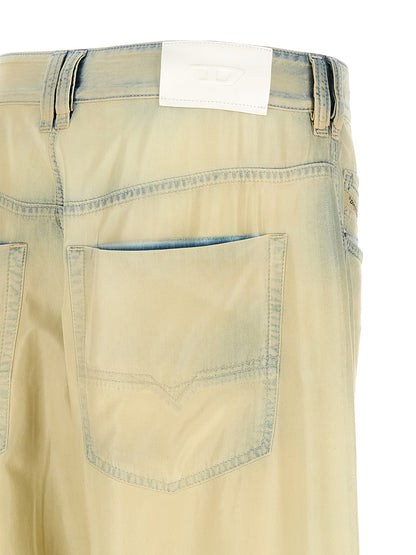 Jeans by Diesel for men in lyocell denim beige features an refined tailoring silhouette, showcasing a premium straight & wide with a mid rise and long cut for a refined tailoring look.