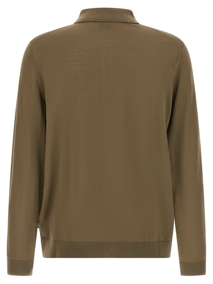 This Polo Shirt by Hugo Boss for men in virgin wool bicolour & green presents a flawless silhouette, showcasing flawless detailing and a refined for a truly flawless aesthetic.