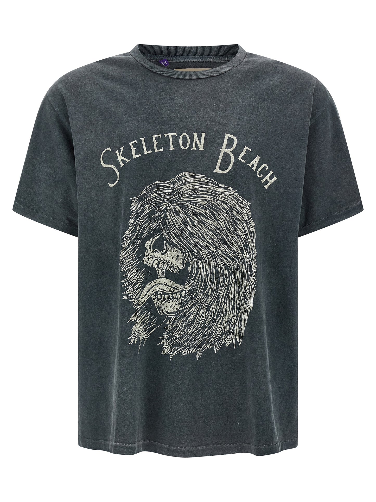 T-Shirt by GALLERY DEPT. for men in cotton black & print showcases a unassuming silhouette, artfully detailed with a refined crew neckline and unassuming for a sophisticated, contemporary look.