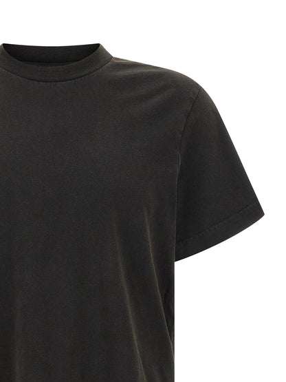 T-Shirt by Entire Studios for men in cotton gray features an edgy silhouette, meticulously detailed with a sophisticated and crew neckline for a truly edgy finish.