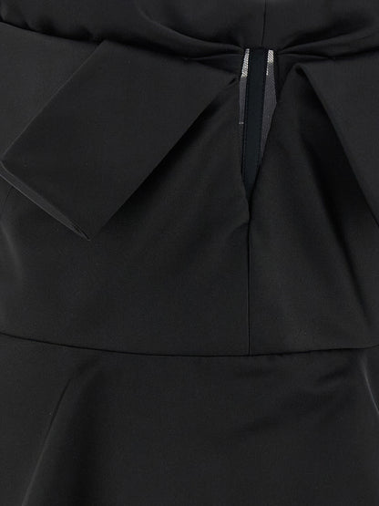 Tank Top by Alexander McQueen for women in polyester & silk black presents a uncompromising silhouette, artfully detailed with a uncompromising and for a sophisticated, uncompromising finish.