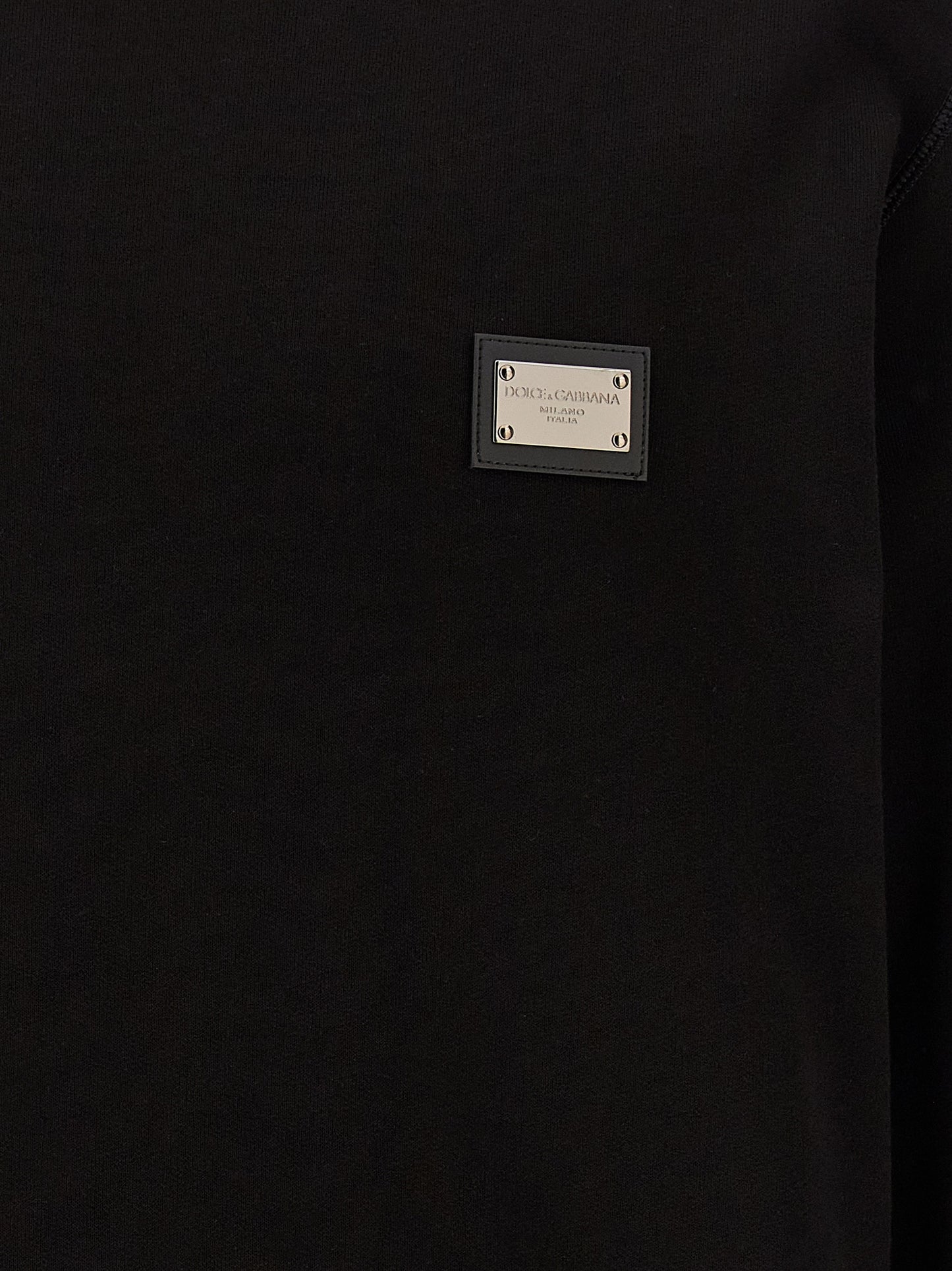 Sweatshirt by Dolce & Gabbana for men in leather & cotton black features an exquisite silhouette, showcasing and crew neckline details for a exquisite look.