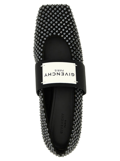 Ballet Flat Shoes by Givenchy for women in calfskin leather & crystal black showcases a dynamic silhouette, artfully capturing Women's Calfskin Leather & Crystal Ballet Flat Shoes through its distinctive and elegant square toe style.