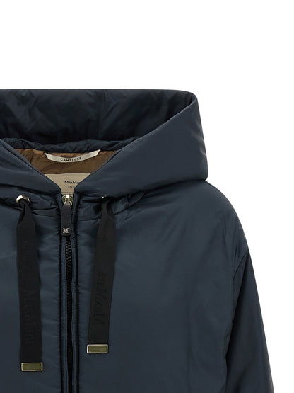 Hooded Windbreaker Jacket by Max Mara for women in polyester blue features an enduring silhouette, showcasing technical water-resistant, pockets, hooded, insulated & windproof and a sophisticated hooded neckline for a truly enduring aesthetic.