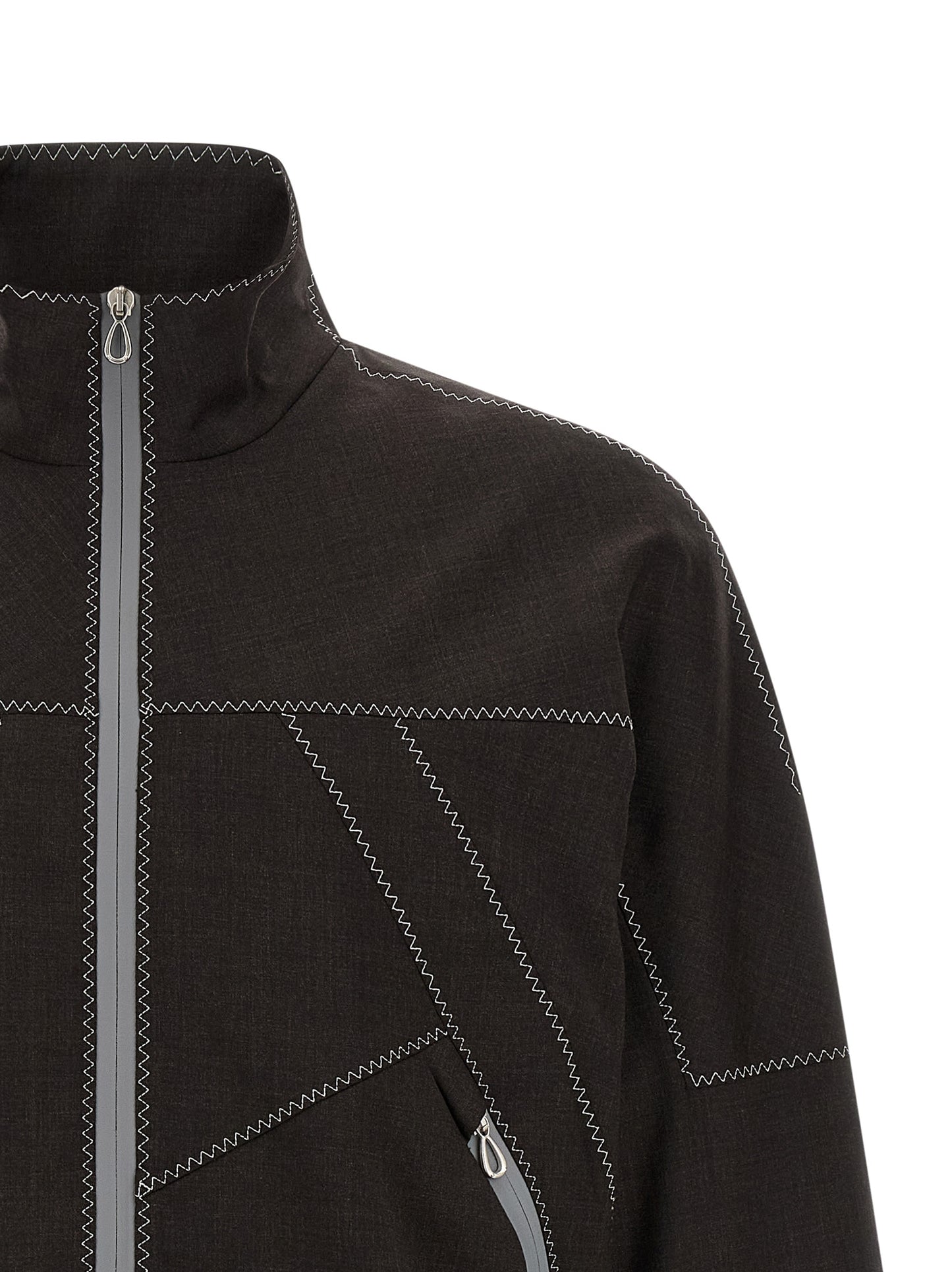 Overcoat by Kiko Kostadinov for men in virgin wool brown showcases a architectural silhouette, artfully detailed with a distinctive high-neck neckline and functional pockets for a architectural finish.