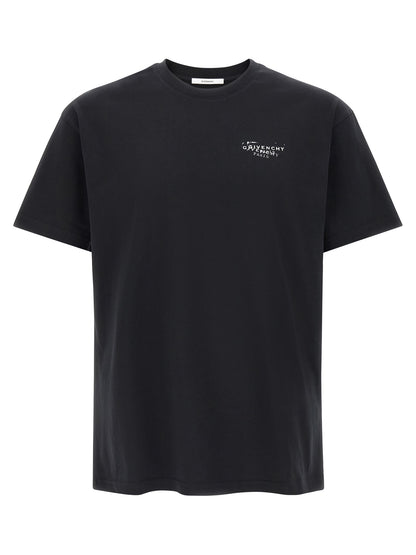 T-Shirt by Givenchy for men in cotton black & print showcases a chic silhouette, artfully detailed with a chic crew neckline and short-sleeve for a chic finish.