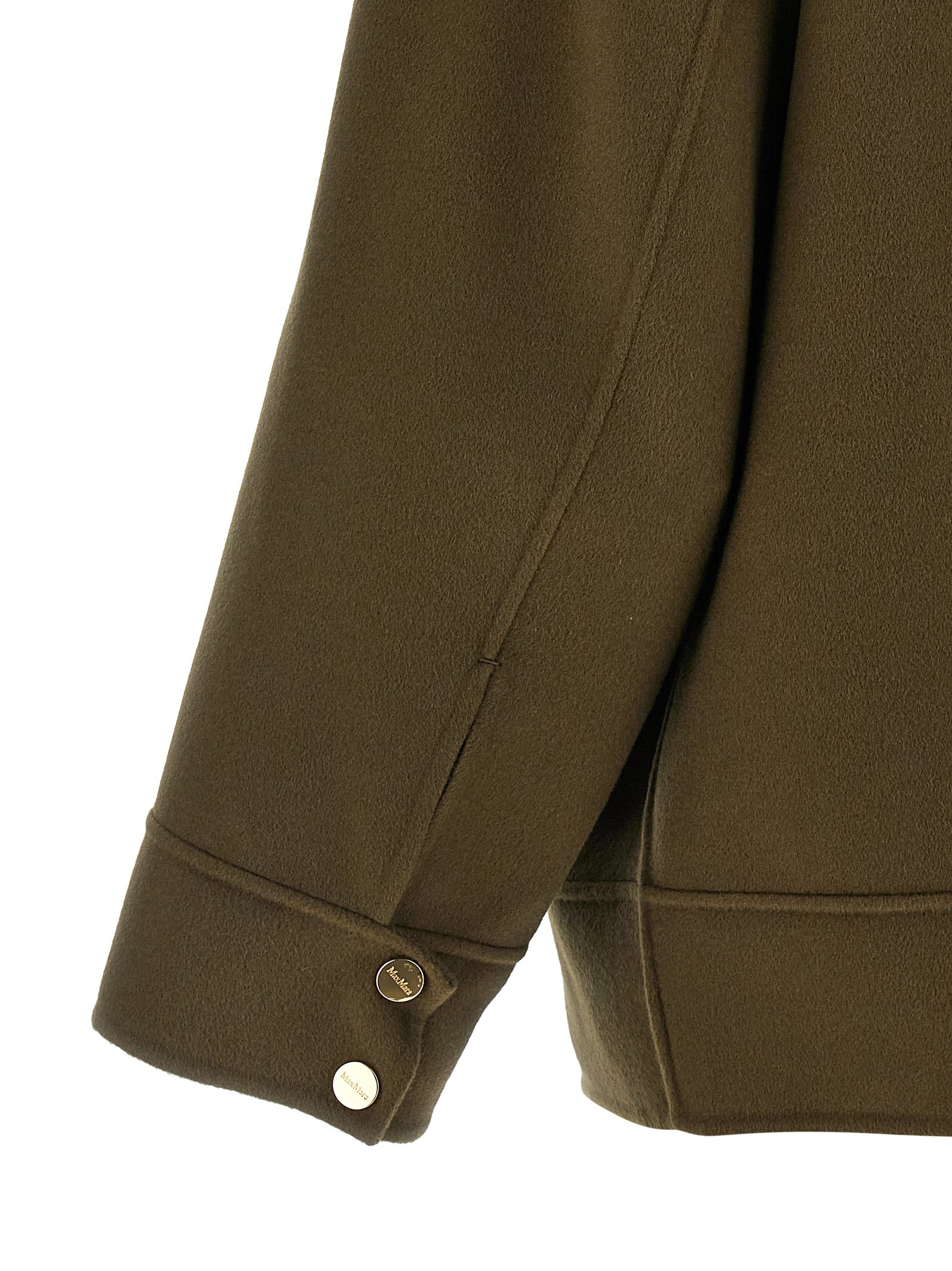 Vest by Max Mara for women in virgin wool & silk bicolour & green features a enviable silhouette, elegantly detailed with a enviable and functional pockets & insulated for a enviable finish.