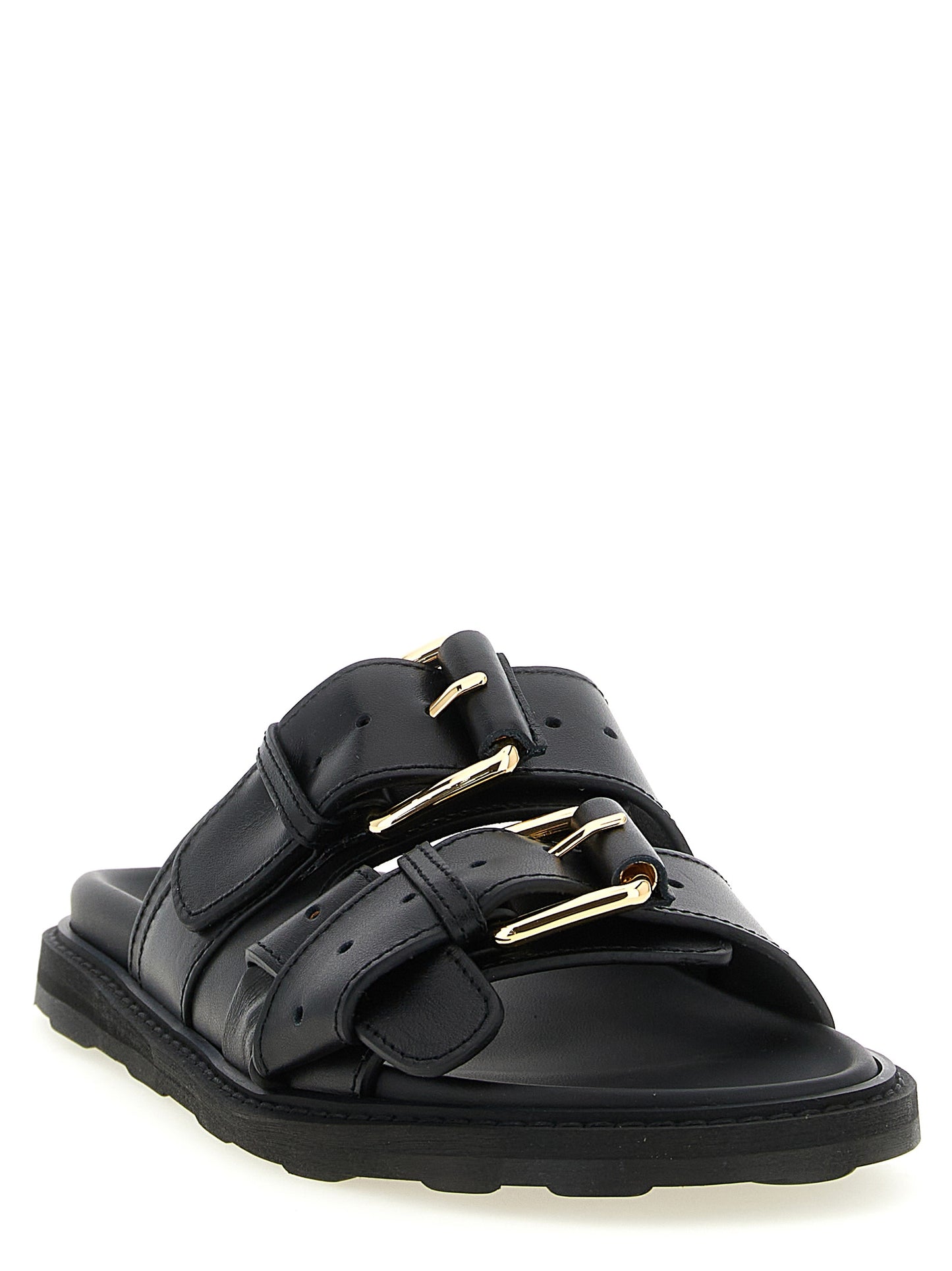 Sliders Sandals Flat Shoes by Moschino for women in calfskin leather black showcases a enchanting silhouette as part of the City Women's Calfskin Leather Sliders Sandals Flat Shoes collection, defined by a enchanting and for a enchanting look.