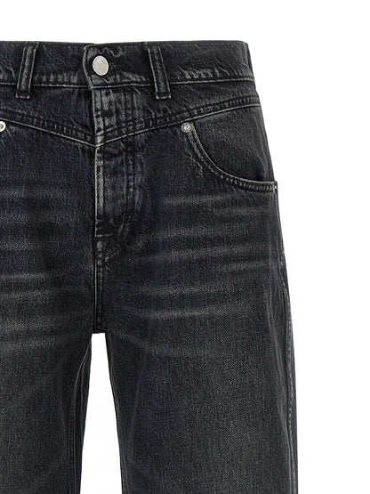 Jeans by Armarium for women in denim cotton black features an sartorial straight-leg and long with a mid rise cut for a sartorial finish.