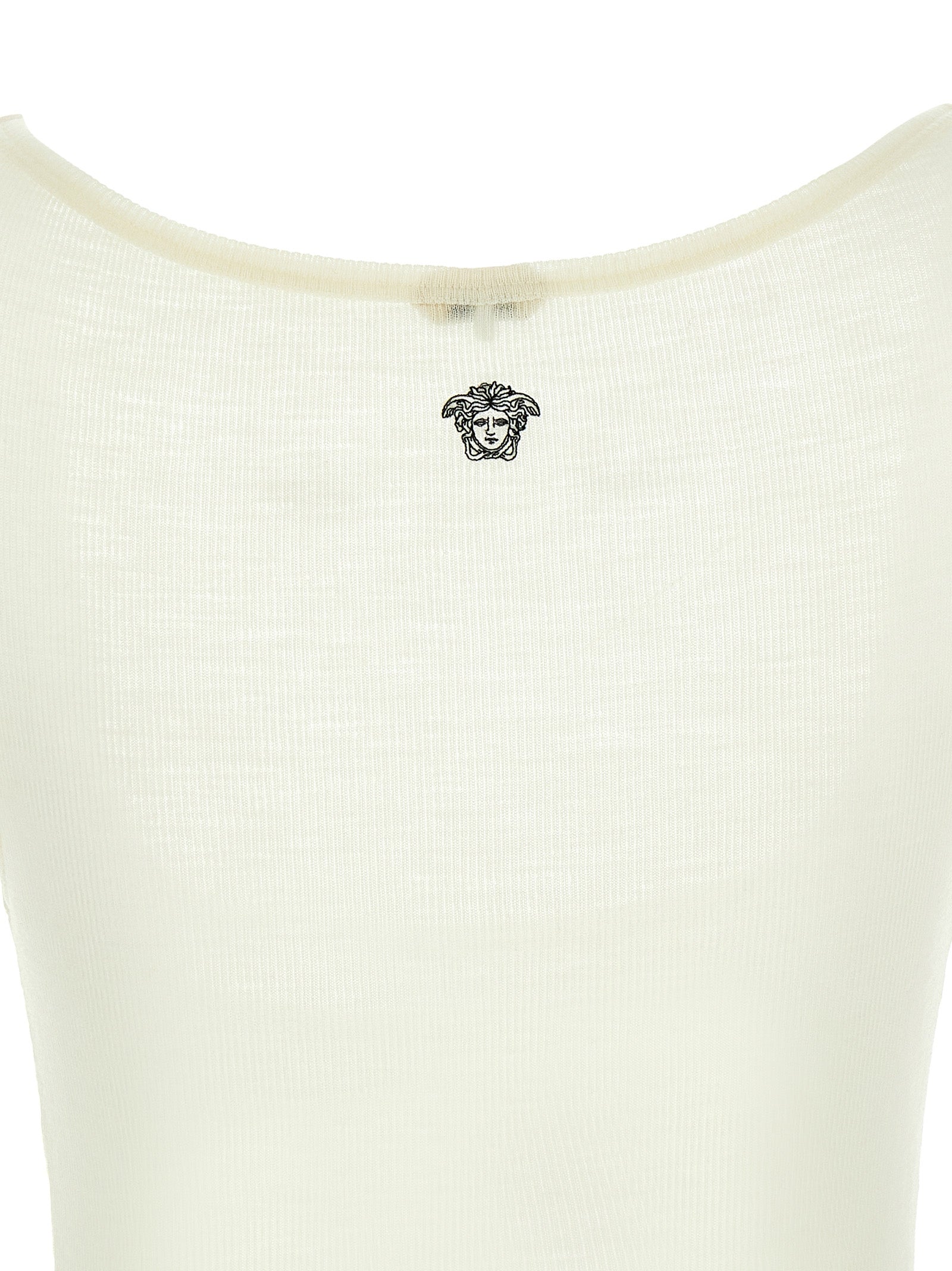 T-Shirt by Versace for women in virgin wool white features a plush silhouette, showcasing a sophisticated and for a truly plush finish.
