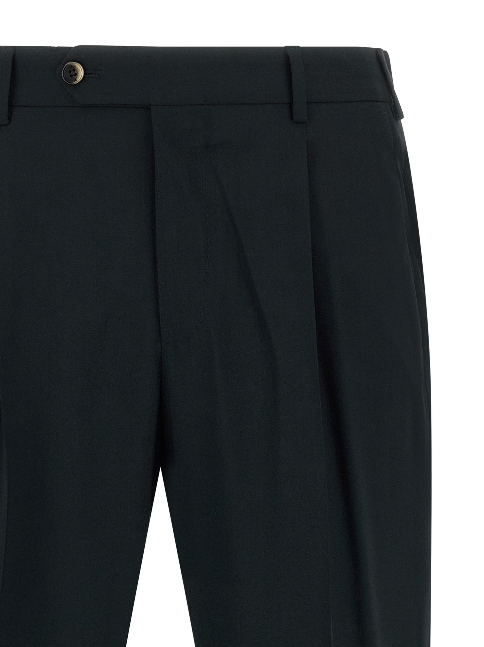 Trousers by PT Torino for men in virgin wool black features an on trend silhouette, showcasing a sophisticated tapered-leg & regular-fit with a long and for an on trend finish.
