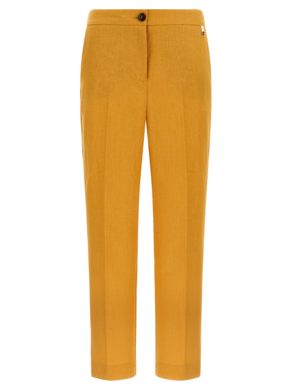 Trousers by Herno for women in linen orange presents a smart silhouette, meticulously detailed with a smart straight-leg, a smart long, and a smart .
