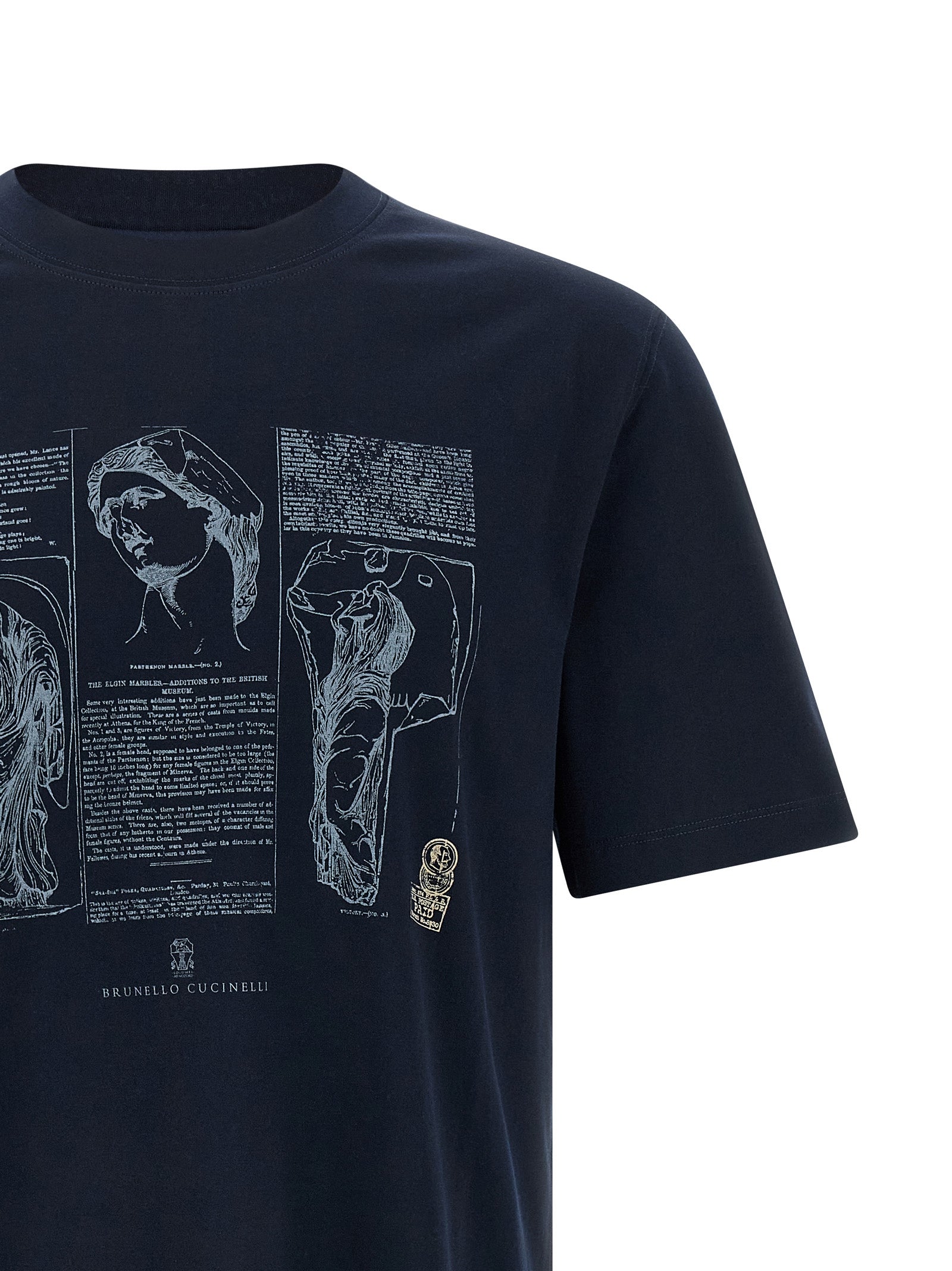 T-Shirt by Brunello Cucinelli for men in cotton blue & print features an edgy silhouette, meticulously detailed with a sophisticated and crew neckline for a truly edgy finish.