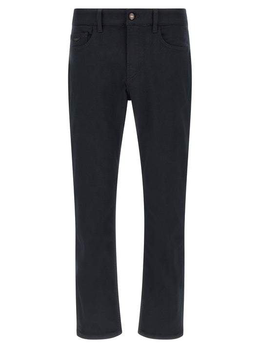 Jeans by Hugo Boss for men in stretch polyester denim blue features an sartorial straight-leg & regular-fit and long with a cut for a sartorial finish.