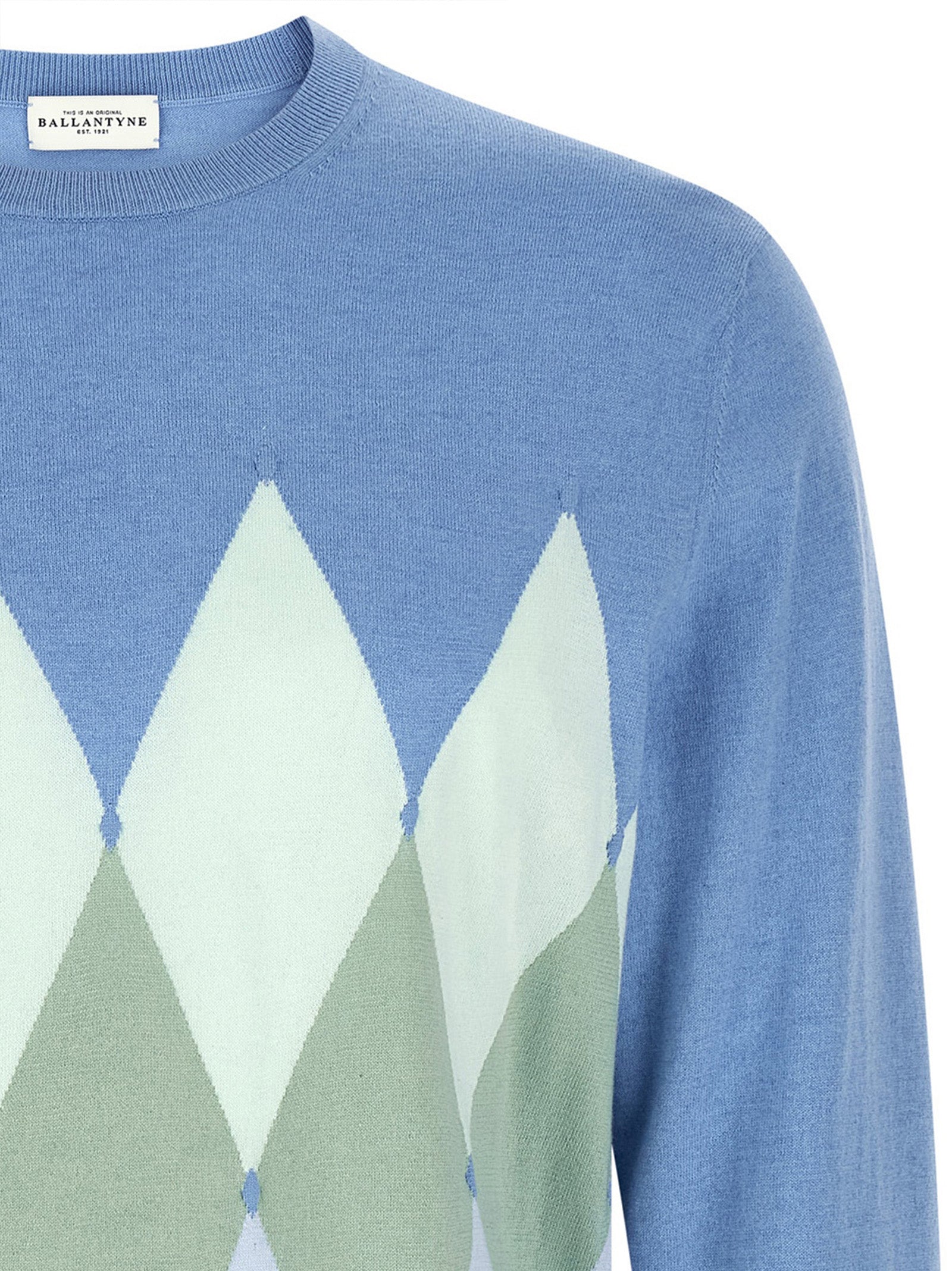 Cardigan by Ballantyne for men in cashmere cotton blend light-blue, patterned, argyle & jacquard presents a textural silhouette, artfully finished with a textural and for a sophisticated, textural look.