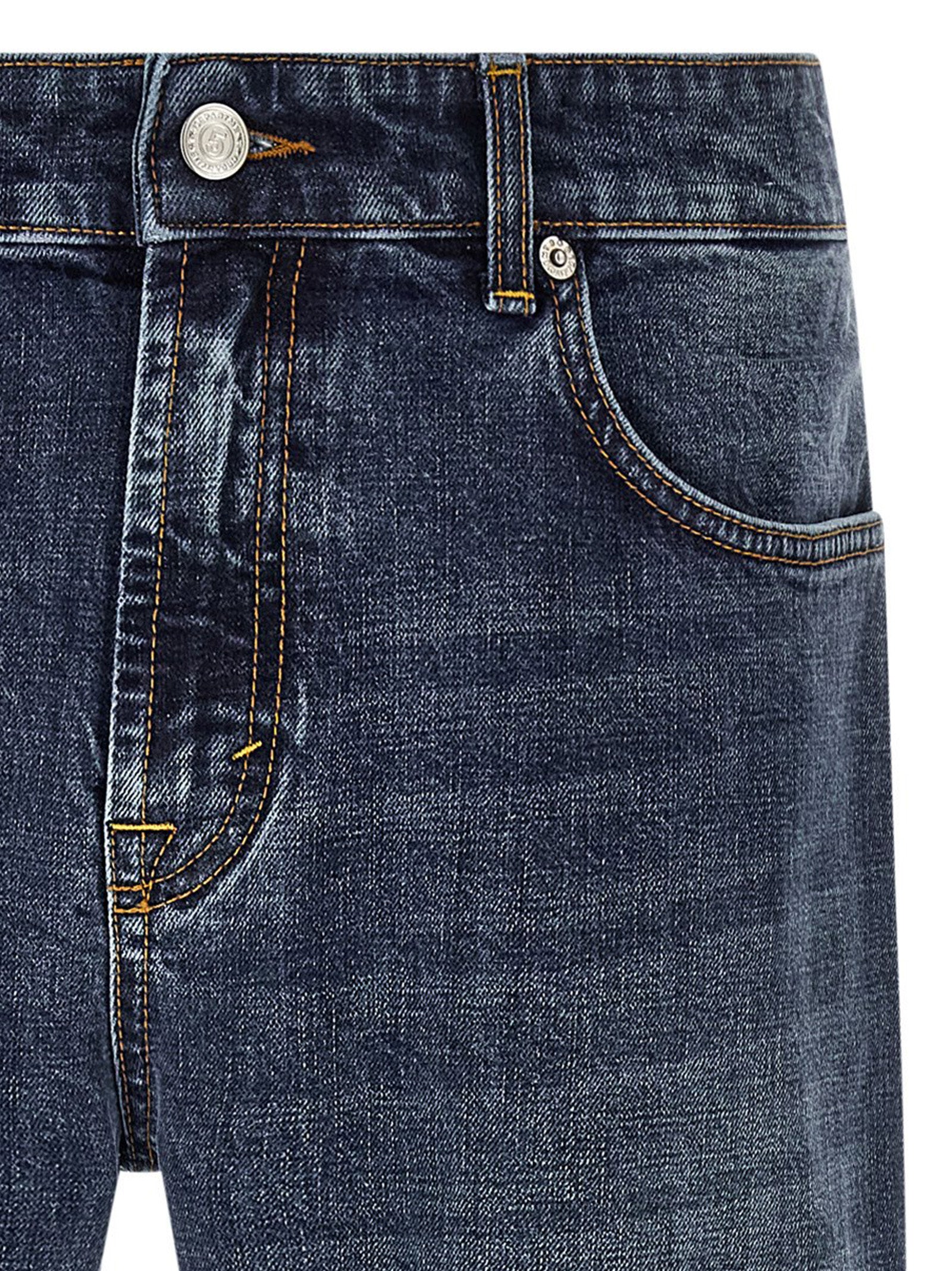 Jeans by Department 5 for men in stretch denim cotton blue presents a refined pantology silhouette, artfully defined by a refined pantology straight-leg & regular-fit, long, and a sophisticated .