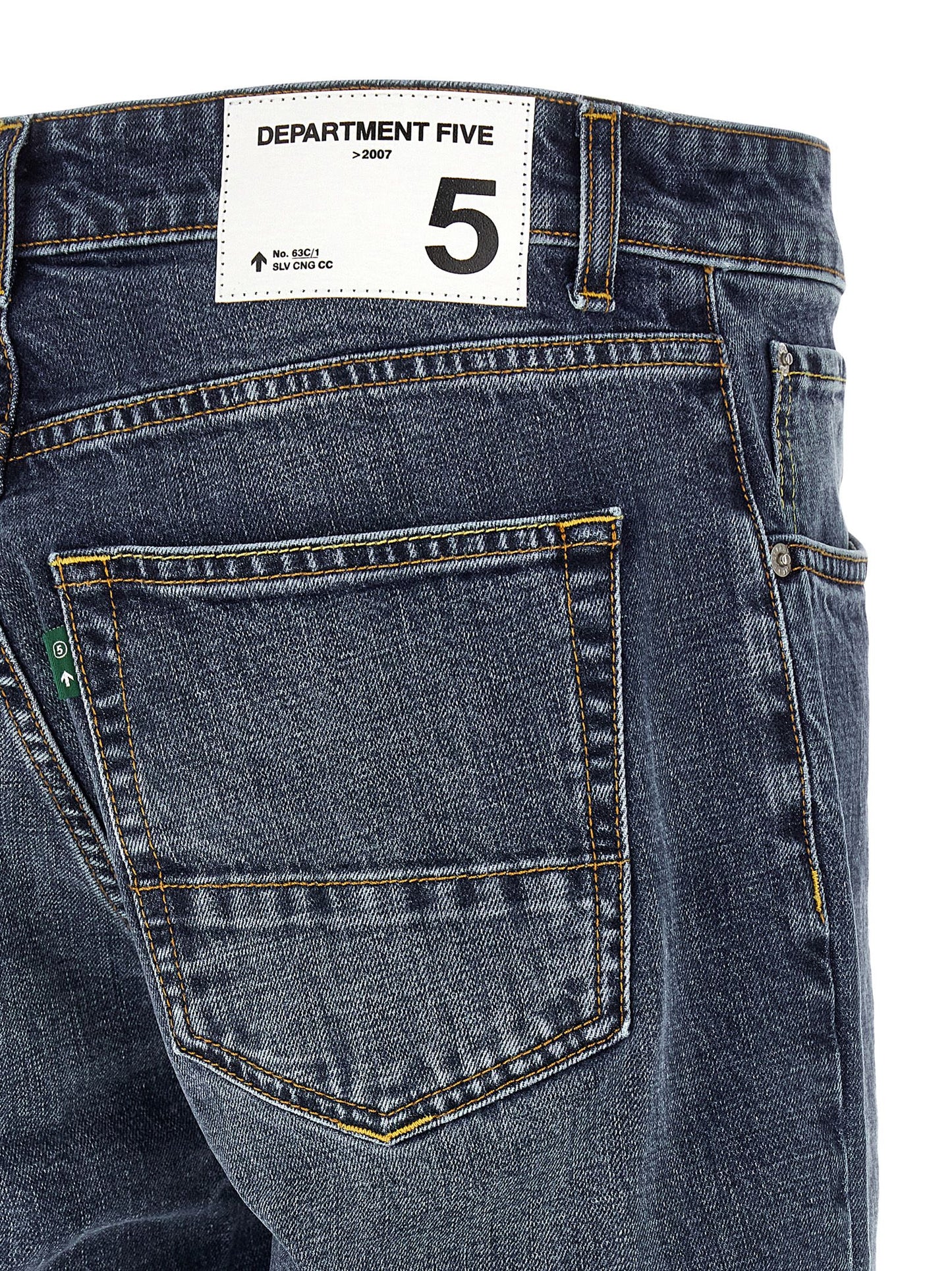 Jeans by Department 5 for men in stretch denim cotton blue features an sartorial straight-leg & regular-fit and long with a cut for a sartorial finish.
