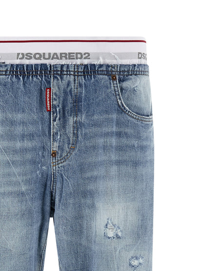 Jeans by Dsquared² for men in denim cotton blue & jacquard features a refined silhouette with a refined relaxed-fit, defined by a and a refined long for a refined finish.