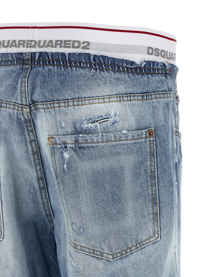 Jeans by Dsquared² for men in denim cotton blue & jacquard features an sophisticated and relaxed-fit with a precise long, creating a sophisticated and sophisticated silhouette.