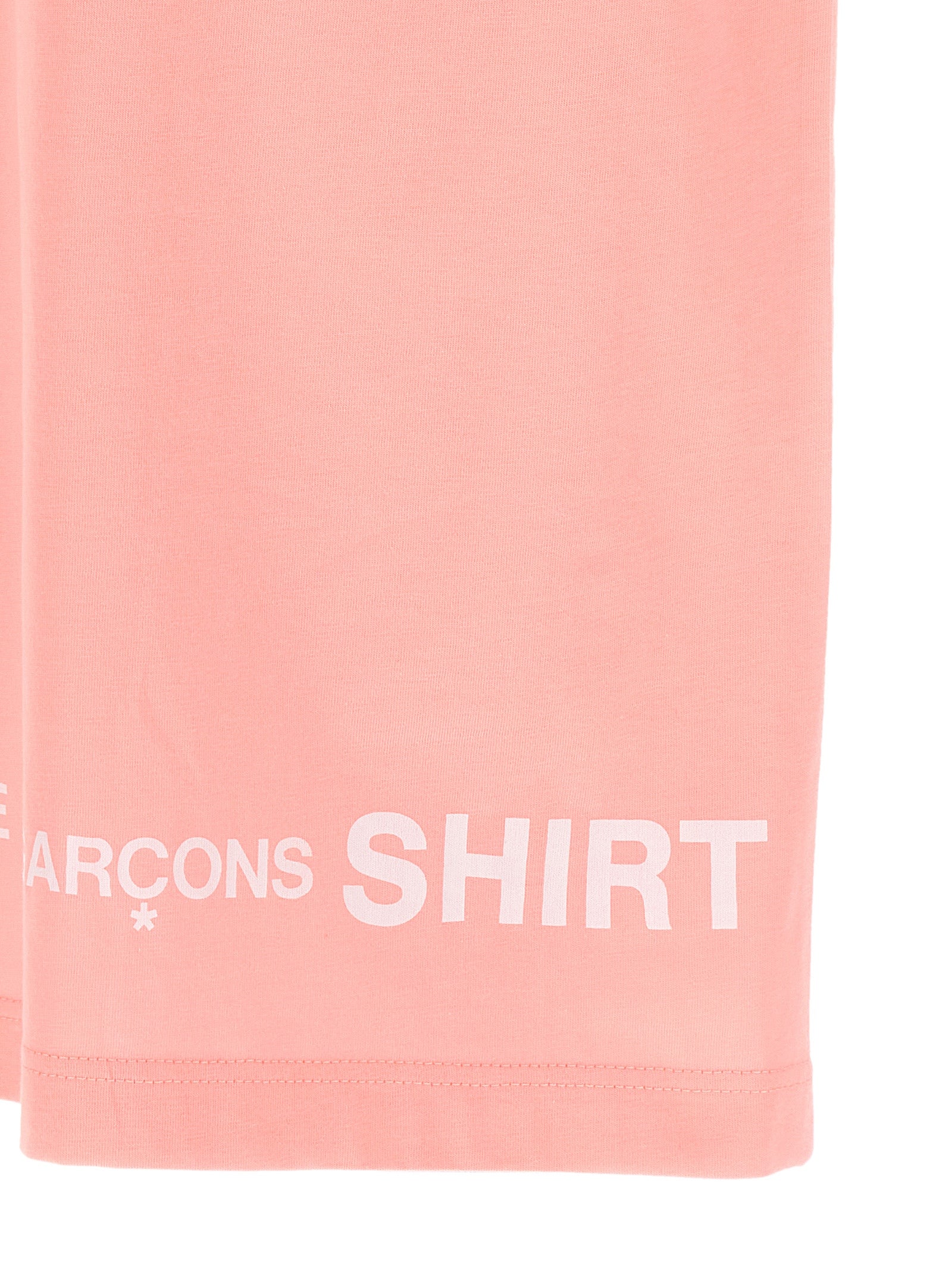T-Shirt by Comme Des Garçons for men in cotton multicolor, pink & print showcases a chic silhouette, artfully detailed with a chic and for a chic finish.