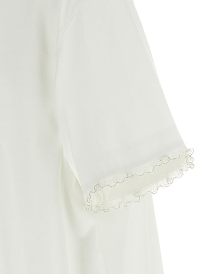 T-Shirt by Fabiana Filippi for women in cotton white showcases a chic silhouette, artfully detailed with a chic and for a chic finish.