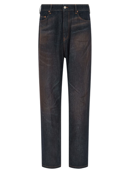 Jeans by MM6 Maison Margiela for men in cotton denim blue features a refined silhouette with a refined straight-leg, defined by a high rise and a refined long for a refined finish.