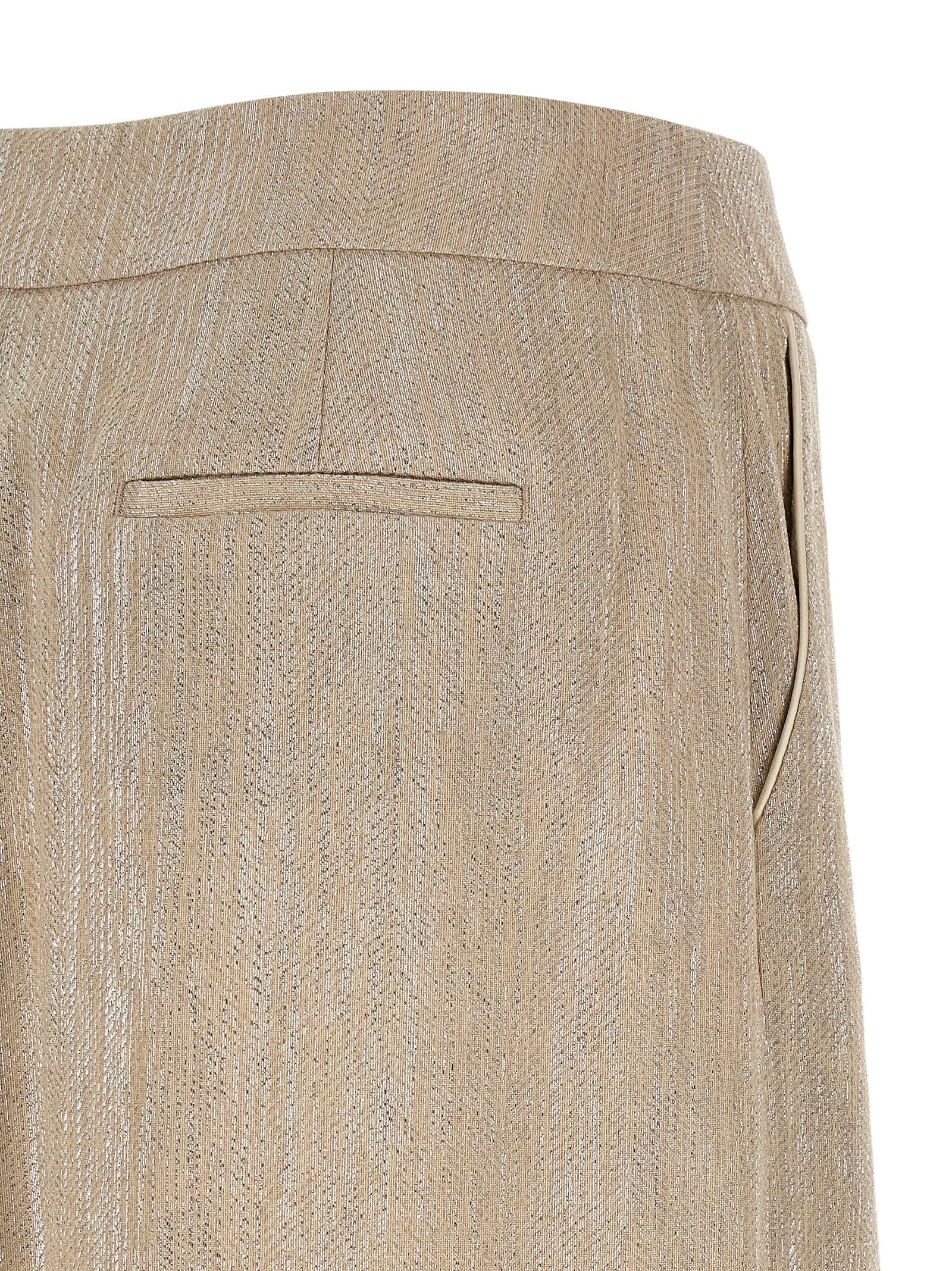 Skirt by Peserico for women in line poly cotton & viscose beige features an relaxed-yet-refined silhouette that elegantly showcases the Women's Straight Line Poly Cotton & Viscose Skirt design and sophisticated midi.