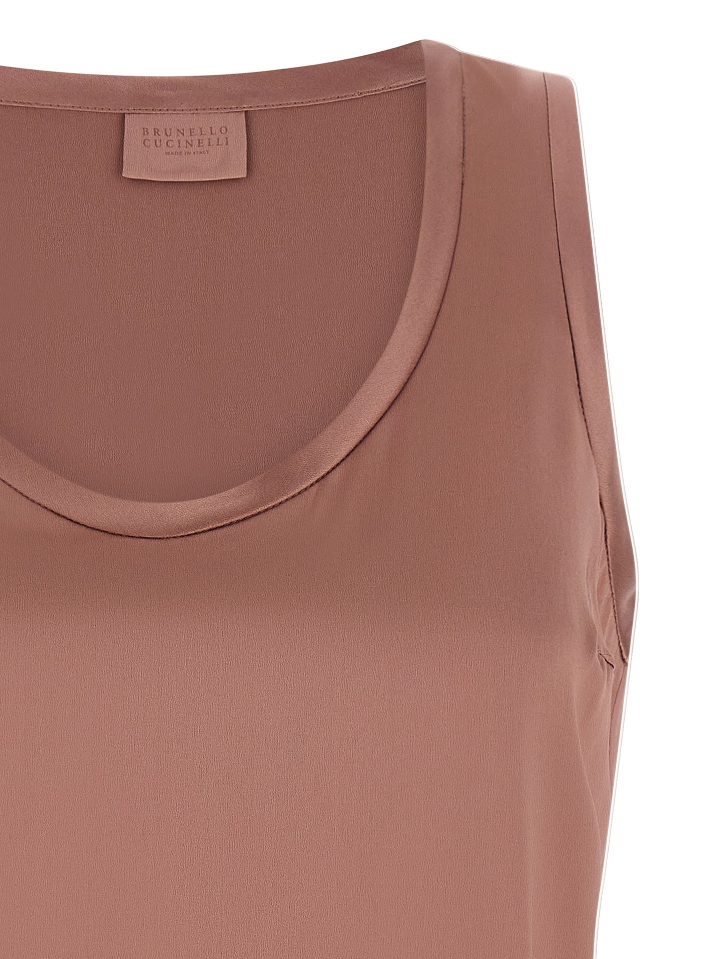 T-Shirt by Brunello Cucinelli for women in silk satin multicolor & pink showcases a unassuming silhouette, artfully detailed with a refined round neckline and unassuming for a sophisticated, contemporary look.