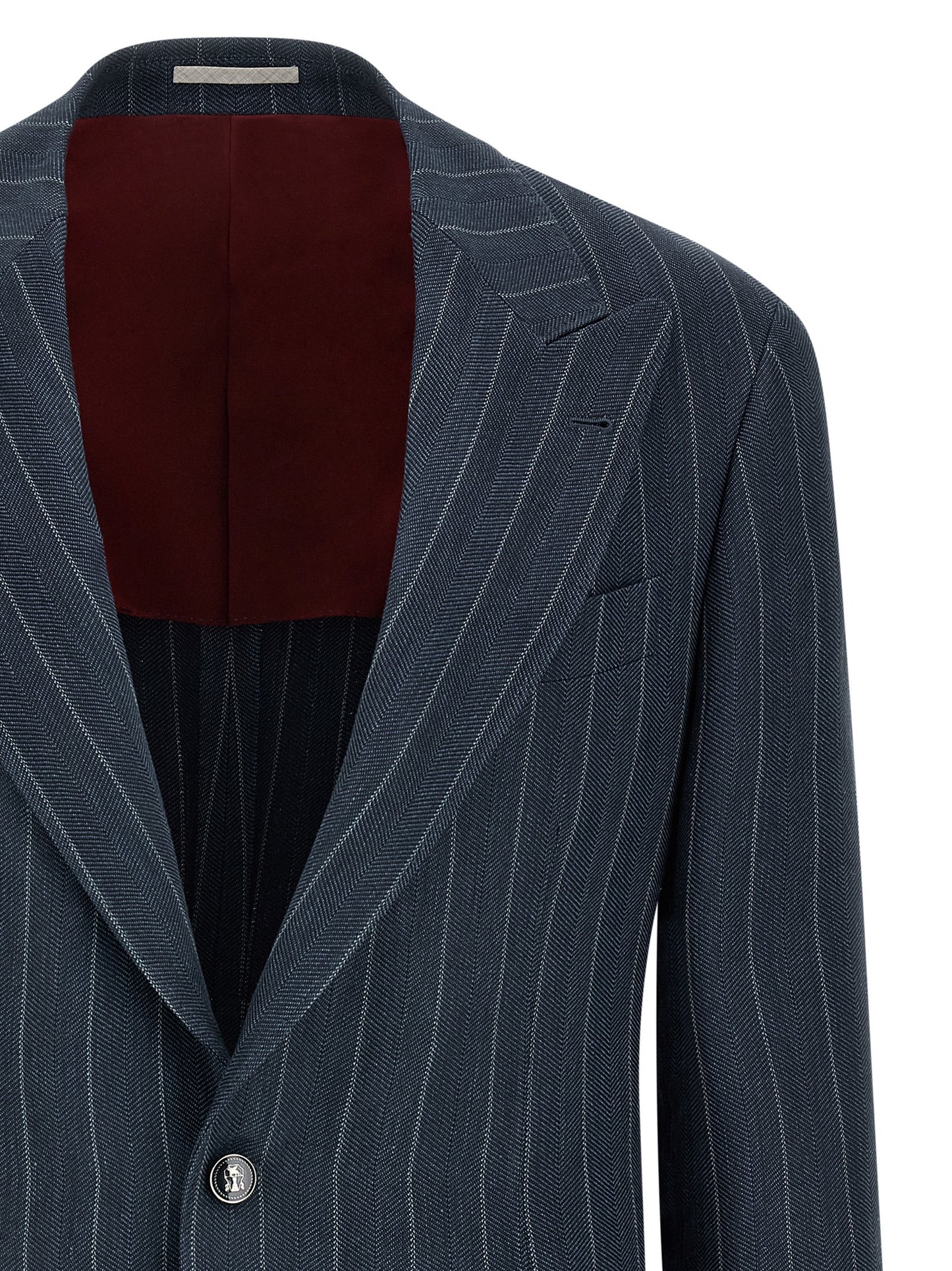 Blazer by Brunello Cucinelli for men in silk & hemp blue & chevron features an crisp silhouette with sophisticated and a crisp for a truly crisp finish.