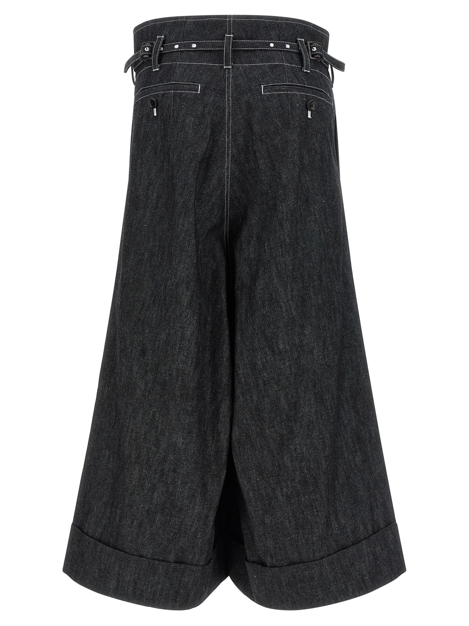 Denim Shorts by Junya Watanabe for women in denim cotton black features an effortlessly on trend silhouette, showcasing a effortlessly on trend flared & wide and short cut with a comfortable high rise for a refined look.
