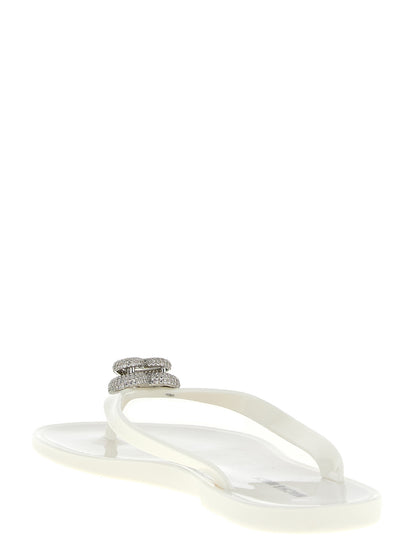 Sliders Sandals Flat Shoes by MACH & MACH for women in pvc white features an captivating silhouette, showcasing the captivating style of the Aren Heart Women's PVC Sliders Sandals Flat Shoes with its distinct and refined .