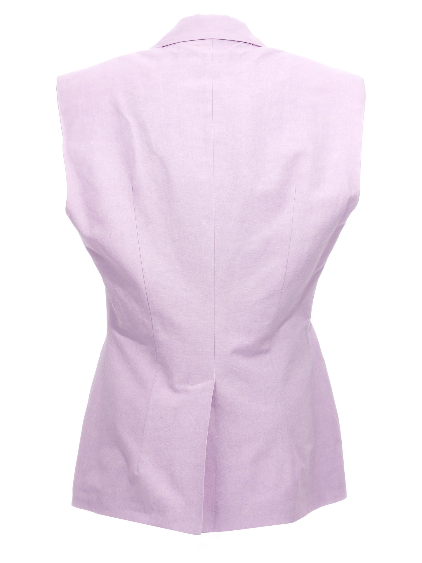 This Blazer by OMBRA MILANO for women in linen & cotton purple presents a tailored silhouette, meticulously tailored with a tailored and distinctive for a tailored finish.