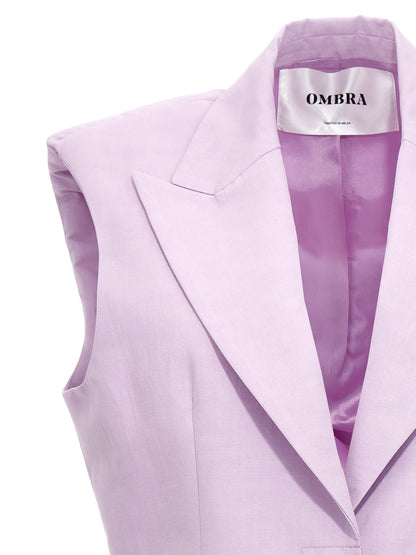 Blazer by OMBRA MILANO for women in linen & cotton purple showcases a discerning silhouette, elegantly detailed with a sophisticated and premium for a truly discerning finish.
