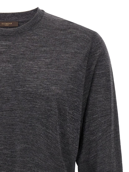 Activewear T-Shirt by ZANONE for men in virgin wool gray features a sporty silhouette with and crew neckline, showcasing innovative for a sporty finish.