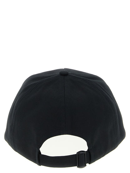 This Baseball Cap by Moncler for men in cotton black presents a distinguished silhouette, meticulously showcasing the signature aesthetic and high-end profile of the Cotton Baseball Cap.